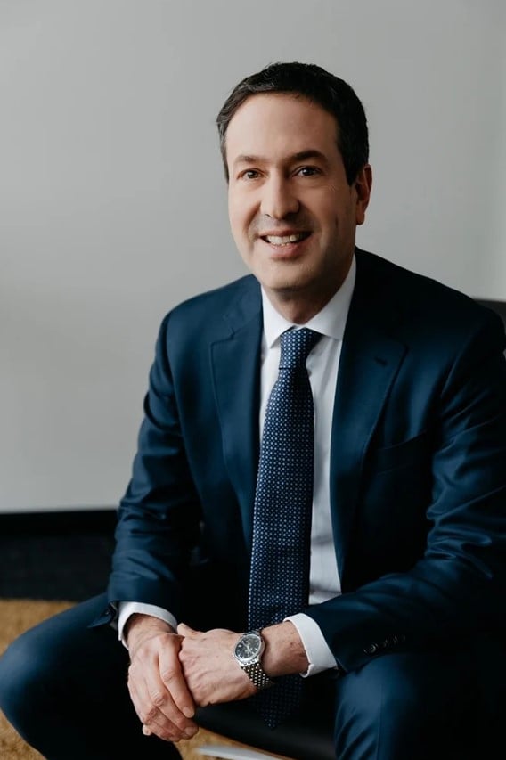 Claudius Leibfritz - CEO of Automotive at Allianz Partners